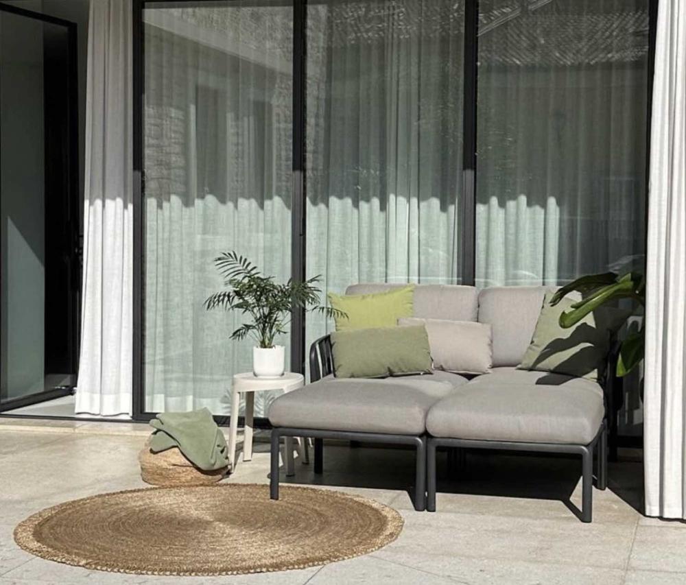Small outdoor lounge set hotsell