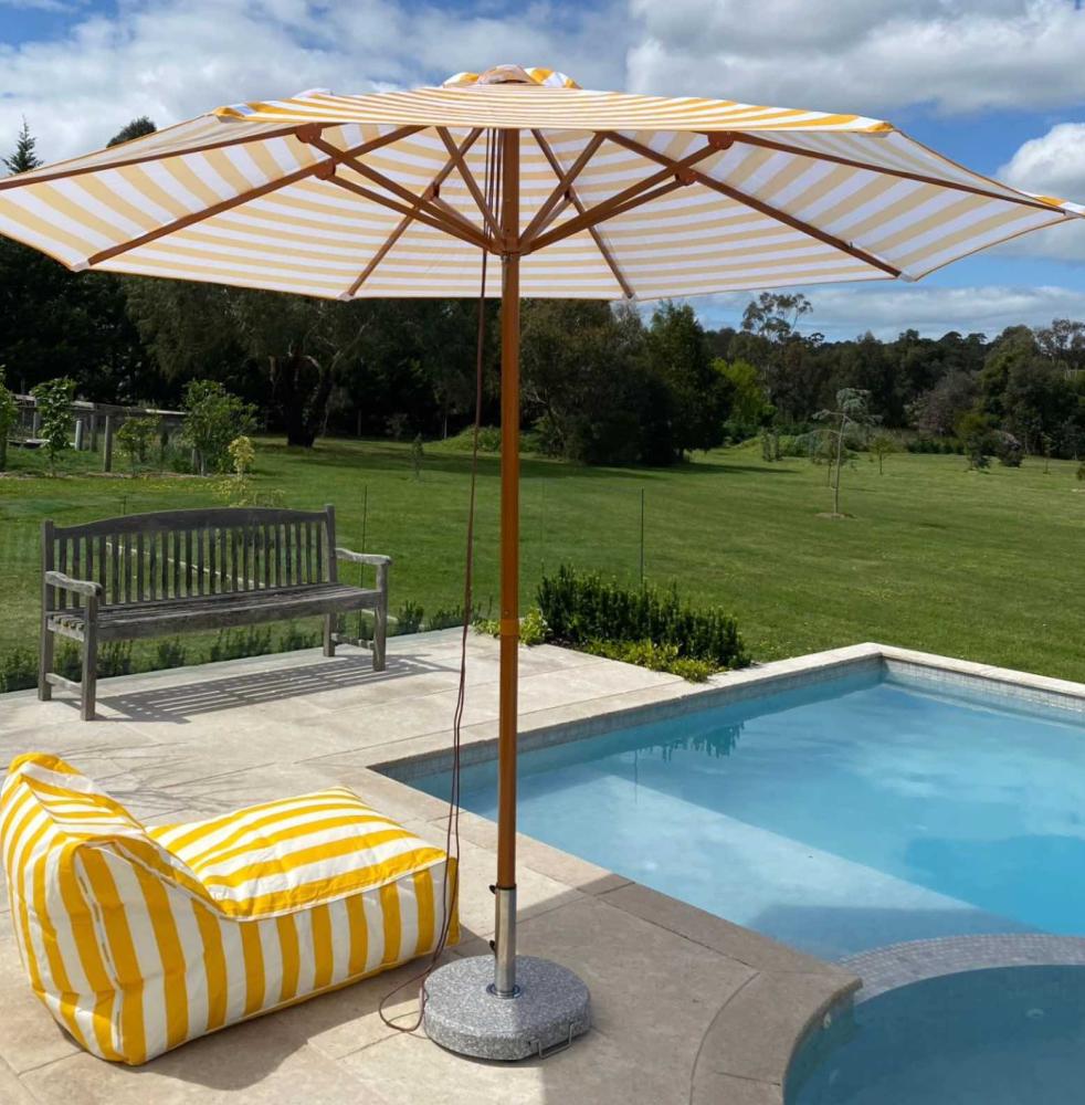 Outdoor Pool Furniture in Perth