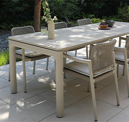 How to Choose an Outdoor Dining Setting | OFI Guide