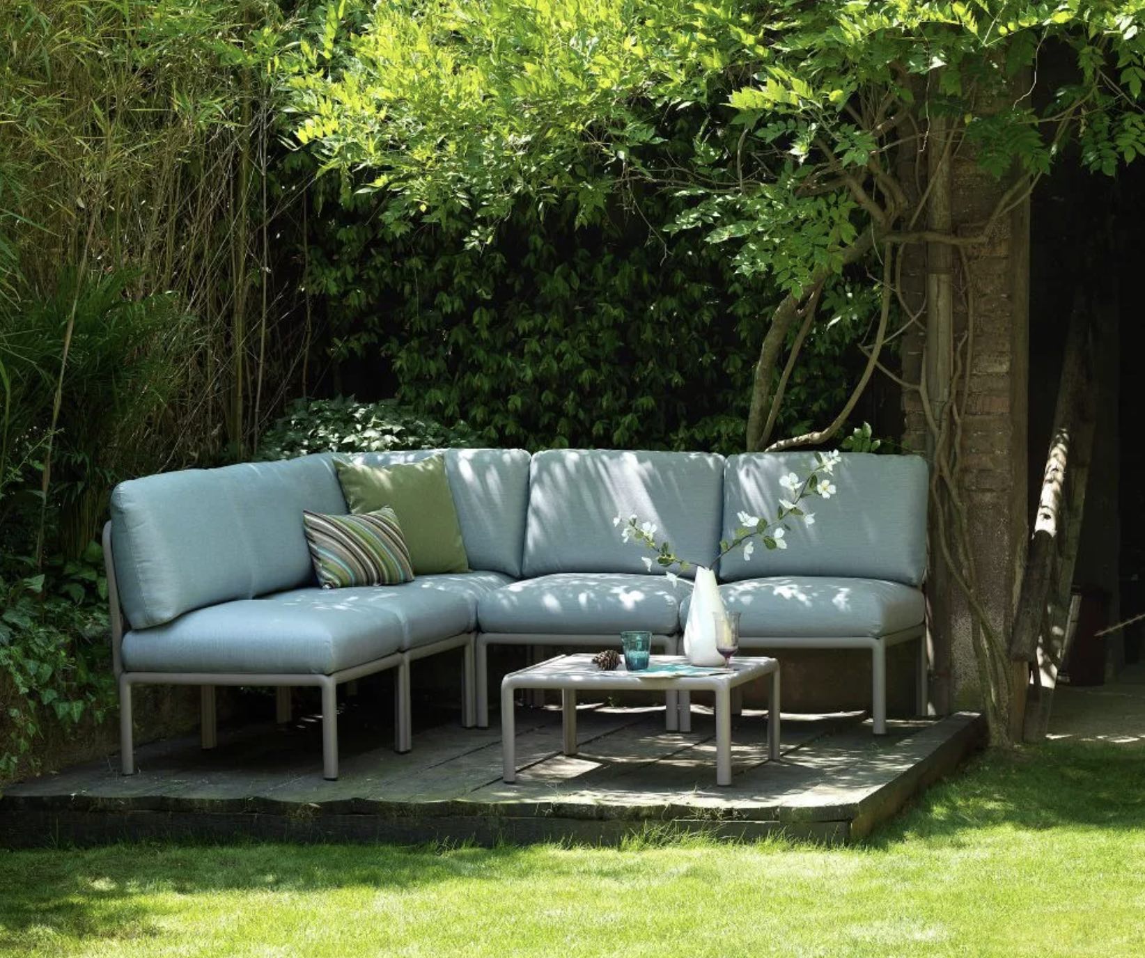 Creating a Cosy Outdoor Retreat with Nardi Garden Furniture