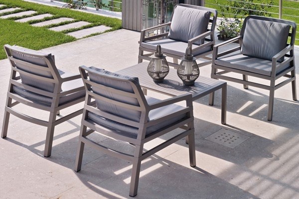 4 Ways to Beat the Heat in Your Outdoor Entertaining Area