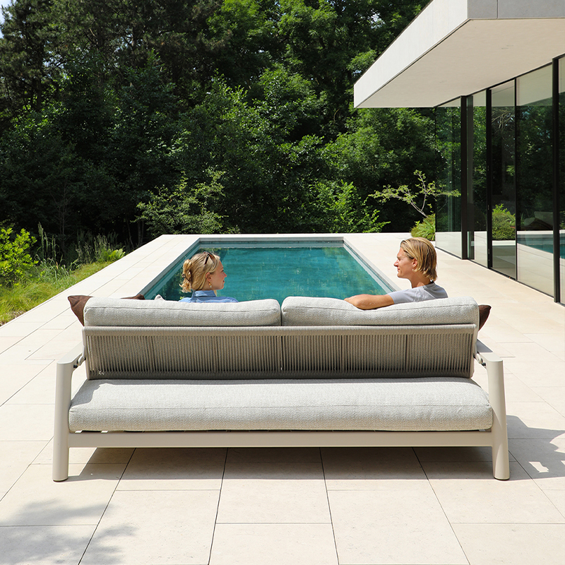 Outdoor Lounges