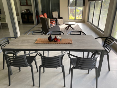 Nardi Rio Bit Dining Set